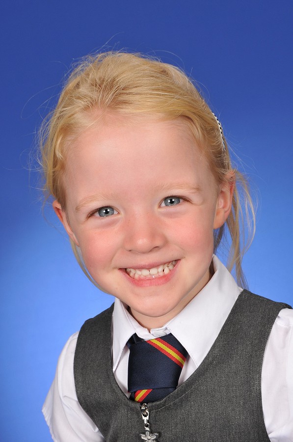 Sapphire backdrop portrait sample